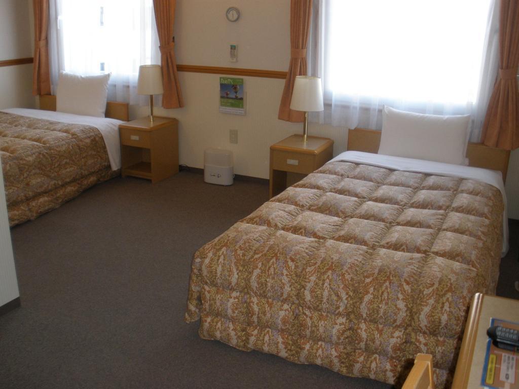 Toyoko Inn Nagoya Owari Ichinomiya Ekimae Ngoại thất bức ảnh