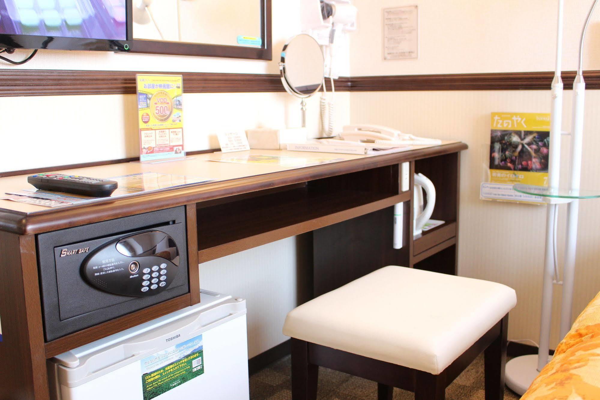 Toyoko Inn Nagoya Owari Ichinomiya Ekimae Ngoại thất bức ảnh